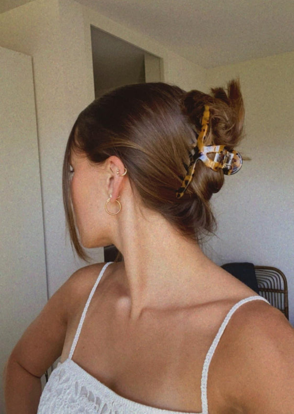 TWIST CLAW CLIP BROWN TORTOISE