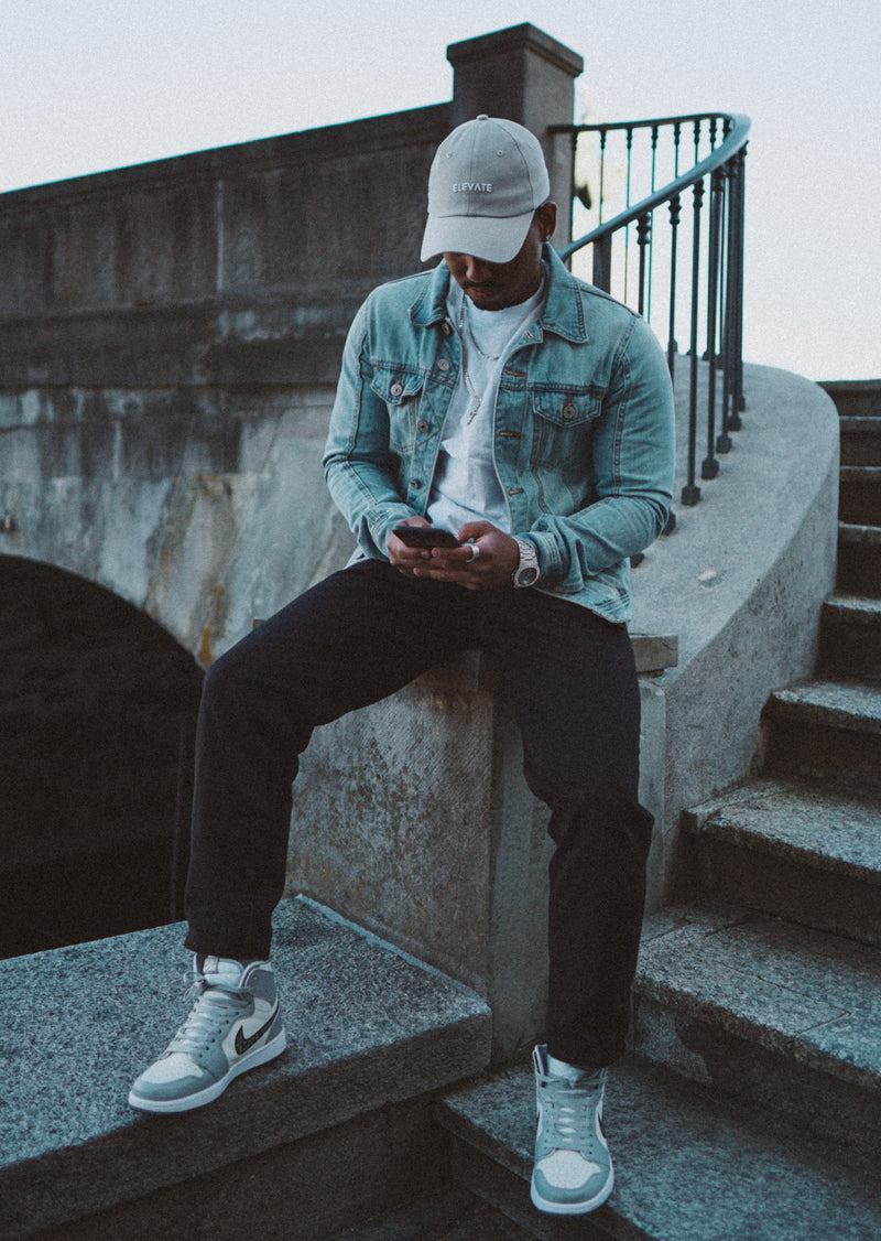 "DAD" CAP - GREY