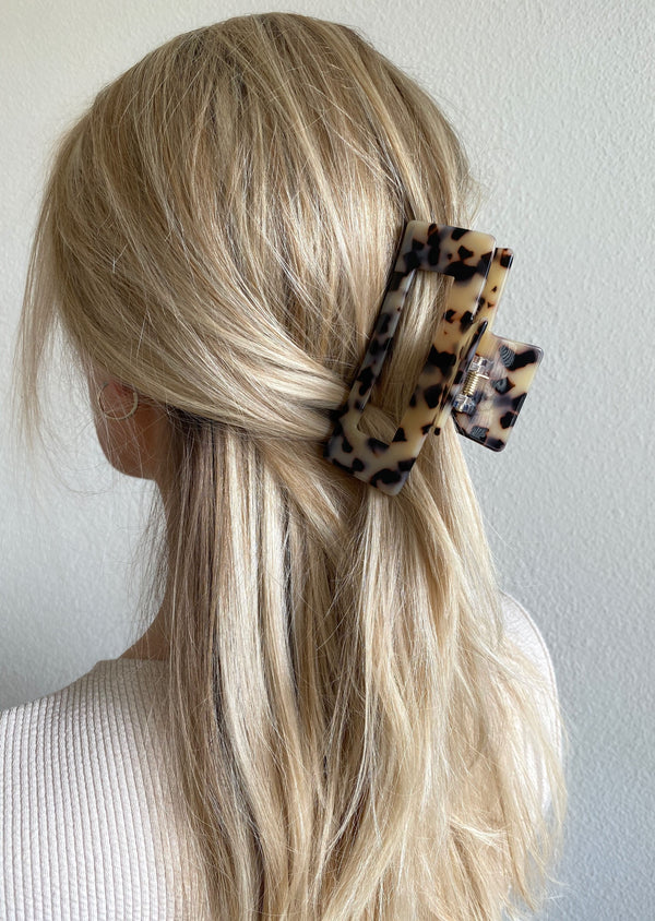 CLAW CLIP BLONDE TORTOISE