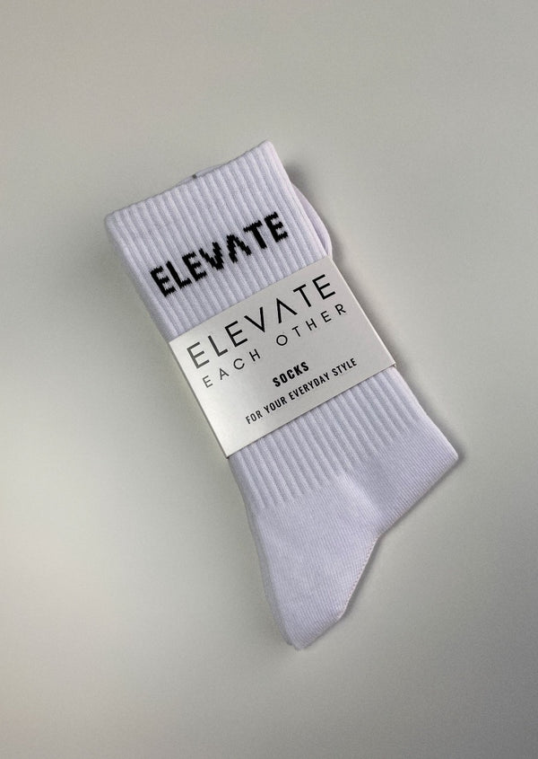 ELEVATE WHITE SOCKS